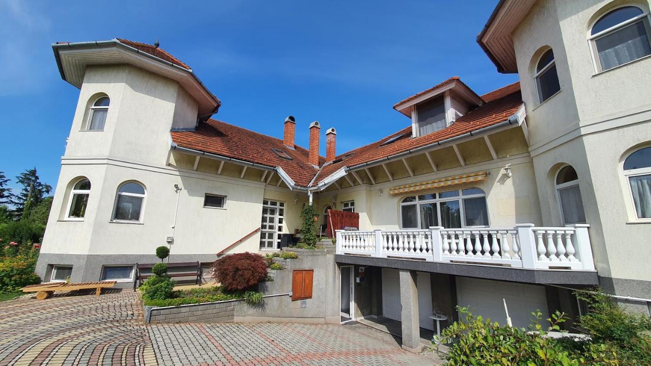 Apartment In Siofok/Balaton 19942 ภายนอก รูปภาพ